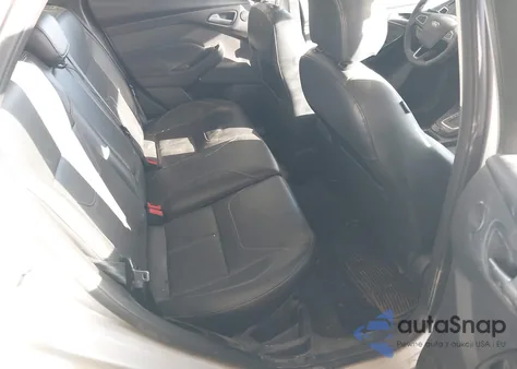 2018 Ford Focus Titanium из США, поврежденный, VIN 1FADP3J26JL288269